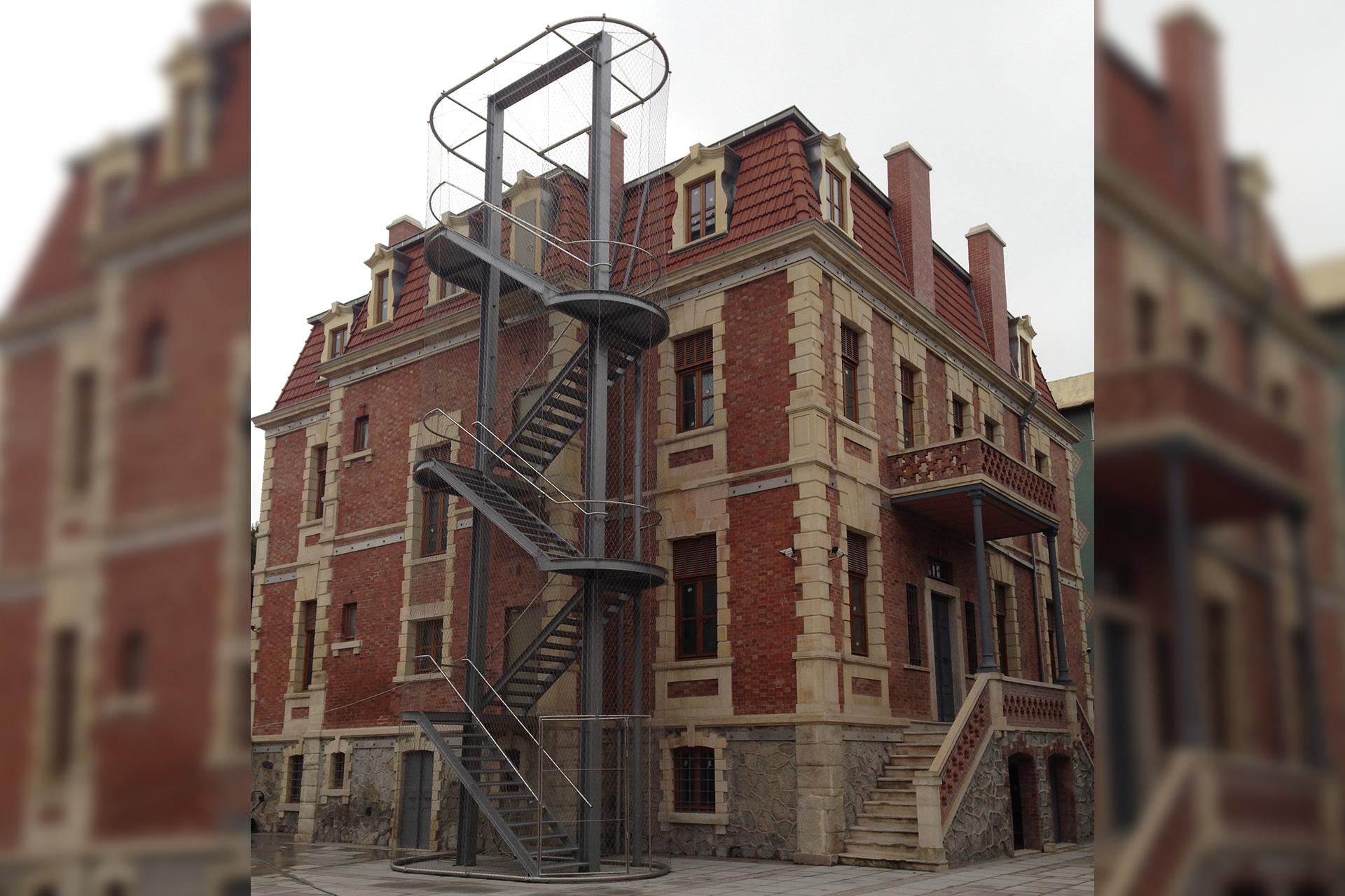 Bakırköy Taş Mektep Restorasyonu - 1